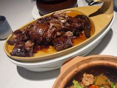 -八府香鸭·啫啫煲(华山路店)