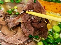 牛肉拉面-伊穆祥牛肉面总店·清真