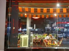 -蚝蚝先生·广式烧烤(信天广场店)