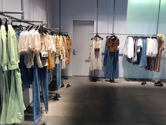 -URBAN REVIVO(深圳华润万象天地店)