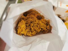 -麦当劳(轻轨曹杨路店)