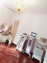 -美肤盾祛痘·问题肌头疗管理中心