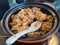 腊肉饭-丫头记(新村店二部)