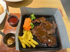 -菲滋意式餐厅(临平万达店)