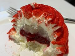 -Fridi Patisserie Cafe