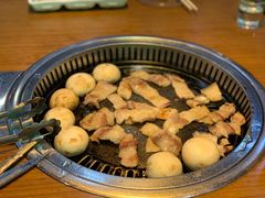 -豚豚猪村烤肉·韩国烤肉(总店)