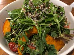 烤南瓜藜麦蔬菜沙拉-百好乐宠物友好餐厅(朝外大街店)
