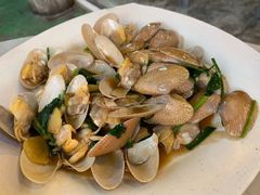 -大树下海鲜饭店