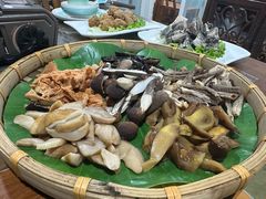 -阿鹏故事云南野生菌火锅(人民路店)