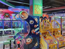 -万升儿童王国(万辉店)