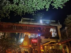 -城墙外BAR