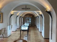 -Me Coffee下午茶艺术空间