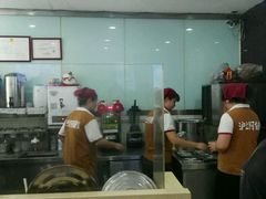 -沪上阿姨鲜果茶(华新大街店)