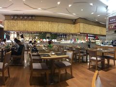 大堂-威珀斯酒店·珀萃美食餐厅 | 海鲜刺身·现烤生蚝·特色烤肉