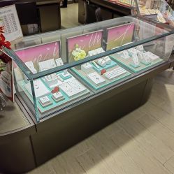 -周生生Chow Sang Sang(又一城店)