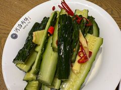 酸黄瓜条-河沿肉饼Beijing Pie(锡拉胡同店)