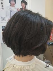 -首脑美发沙龙