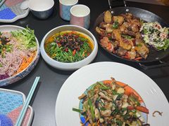 -桥边小楼·手工云南菜·古城观景小楼