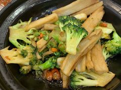 -鸿运楼烤鸭店(天桥店)