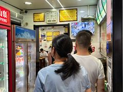 -覃肥叔桂林米粉(粮道街店)