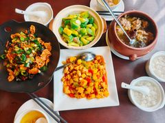 -怡得饭庄·30年老店·宋大妈昆明菜