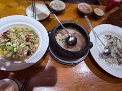 -老滇山寨•云南特色菜•地方菜•民族风情歌舞表演(金碧店)