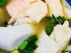 牛双弦-容意发牛杂店(中山八店)