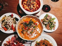 -肆海小川菜酒馆Wine Bistro (青年路店)