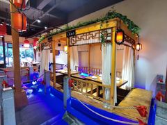 -临湖人家(欢乐大道店)