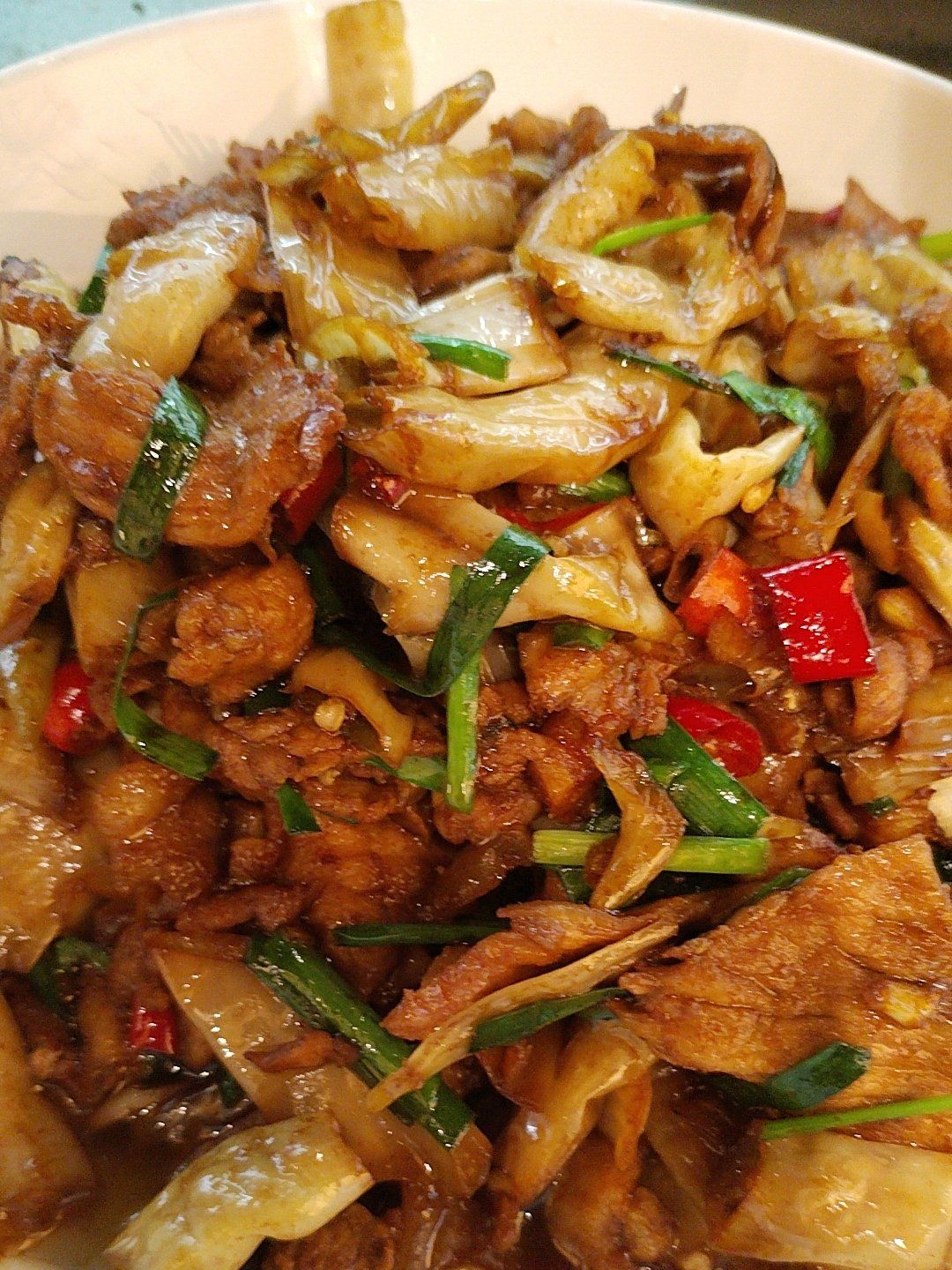 点了一个最爱的白辣椒炒肉,正宗湖南风味下饭又下酒!