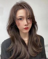 -AYO SALON