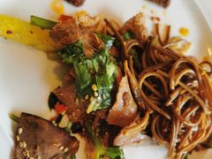 -岷山饭店-芝芝自助餐厅