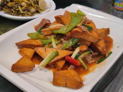 炸豆腐-姐妹临高乳猪店(海垦路店)