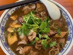 卤煮火烧-门框胡同百年卤煮(新街口店)