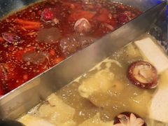 -湊湊火锅·茶憩(杭州湖滨银泰in77店)