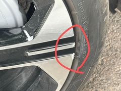 -畅通航行汽车钣金喷漆 无痕修复·局部喷漆