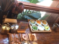 -银米·云南传统过桥米线(双廊黑金冠店)