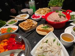 -周师兄大刀腰片火锅(洪崖洞旗舰店)
