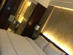 -扬州中集格兰云天大酒店