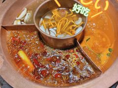 -滇釜火锅·能喝汤的火锅(车公庄店)