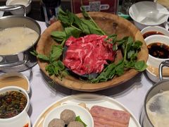 -红鼎豆捞·非遗鲍皇汤火锅(宝丰路店)