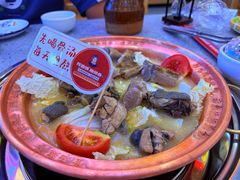 -阿婆情腊排骨火锅(金虹路店)