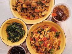 手撕卤鸡-东排食堂长沙小吃大排档(五一广场店)