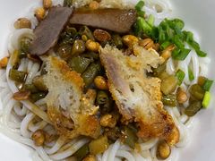 -牛八宝桂林米粉(八里庄店)