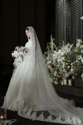 -不晚国际婚纱礼服