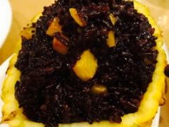 -香巴拉云南餐厅(华莱坞店)