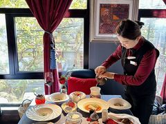 -弦月窗LUNETTE BY AMANDA(复兴路店)