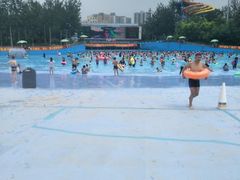 -欢乐水魔方水世界