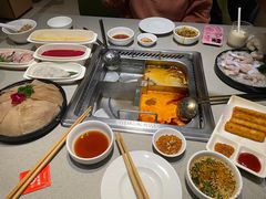 -海底捞火锅(新松江路店)