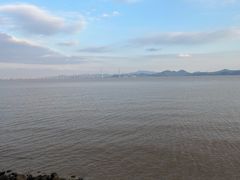 -鹰龙海畔度假酒店(咸祥店)